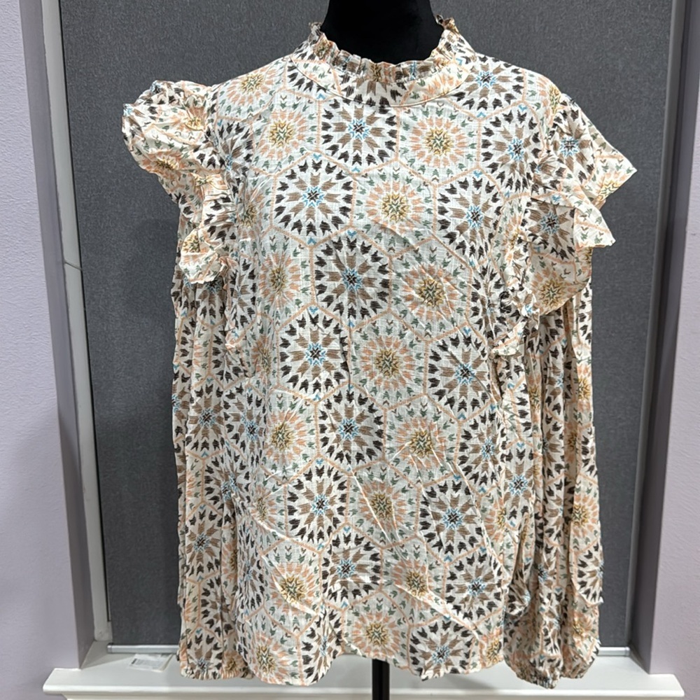 Long sleeve ruffled blouse